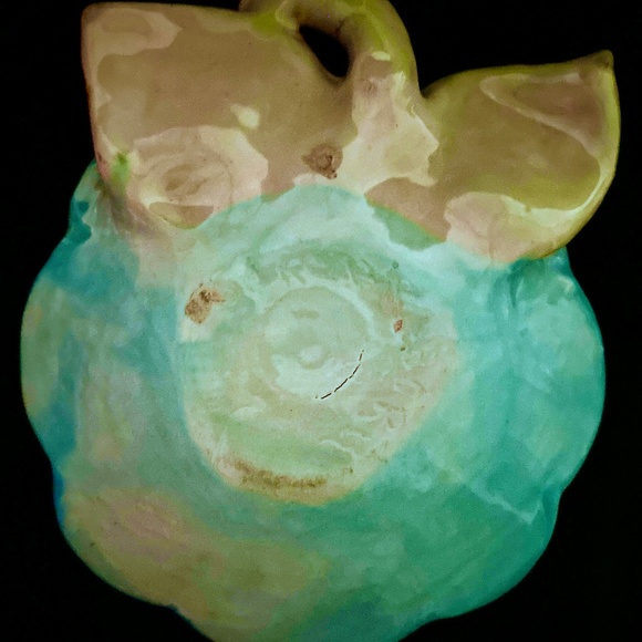 CERAMIC FLOWER PLATE BY SORCHA BORU (1900-2006) - Picture 4 of 4